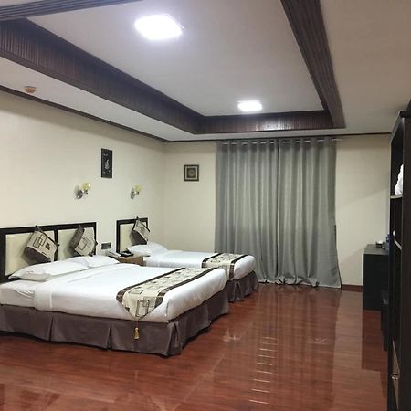 Hotel Yadanar Oo Mandalay Bagian luar foto