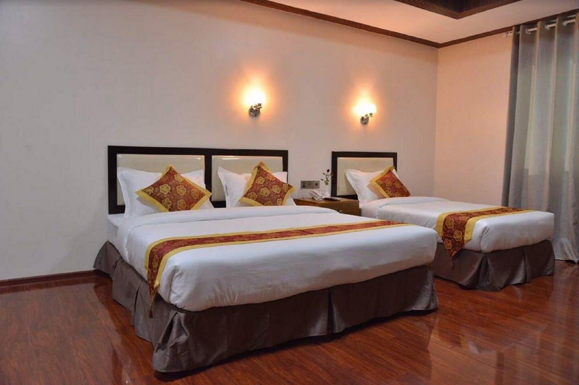 Hotel Yadanar Oo Mandalay Bagian luar foto